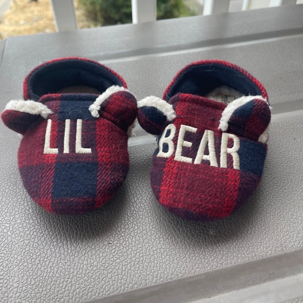 Plaid Baby slippers - Red and Black 5/6 toddler